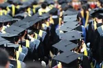 "Tôi chỉ là một mẩu giấy, nhưng tôi kiểm soát toàn bộ cuộc đời bạn"