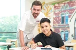 Apax Leaders mở rộng cánh cửa vào phân khúc tiếng Anh thanh thiếu niên