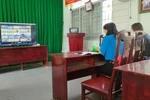 Tập huấn SGK mới ngay trong năm học, nhà trường loay hoay bố trí giáo viên
