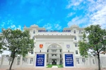 Ngôi trường cổ tích