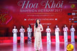 Vòng bán kết Hoa khôi Sinh viên: Thí sinh khoe vẻ đẹp kiêu sa trong tà áo dài.