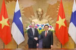Việt Nam coi trọng phát triển quan hệ hữu nghị và hợp tác nhiều mặt với Phần Lan