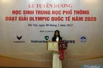 Cảm phục nghị lực phi thường của cô học trò nghèo Đất Tổ