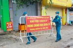 Cảnh giác với dịch bệnh nhưng không ngăn sông, cấm chợ