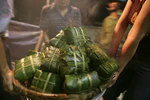 Nhớ nồi bánh chưng ngày Tết