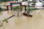 Thủy điện xả lũ, hơn 20.000 học sinh Hà Tĩnh chưa thể đến trường