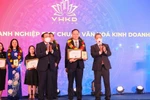 Vietcombank nhận Chứng nhận doanh nghiệp đạt chuẩn văn hóa kinh doanh Việt Nam