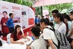 Thi môn Văn bằng hình thức trắc nghiệm, tại sao không?
