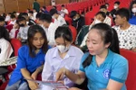 Chăm sóc sức khỏe toàn diện cho thế hệ trẻ ngay từ y tế trường học