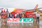 Tàu bay Vietjet với hình ảnh kỷ niệm quan hệ Việt Nam – Pháp đã về tới TP.HCM