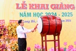 Chủ tịch Quốc hội Trần Thanh Mẫn dự Lễ khai giảng tại tỉnh Vĩnh Long