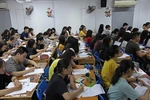 Với nhiều giáo viên, ít có công việc nào thu nhập cao như dạy thêm