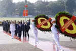 Lãnh đạo Đảng và Nhà nước vào Lăng viếng Chủ tịch Hồ Chí Minh