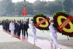 Lãnh đạo Đảng và Nhà nước vào Lăng viếng Chủ tịch Hồ Chí Minh