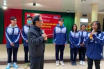 Học sinh trường Ngọc Hồi hỏi Giáo sư Nguyễn Lân Dũng nên chọn nghề như thế nào