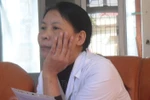Vụ sản phụ chết bí ẩn: “Tôi làm sao mà ép sản phụ đẻ sớm được”?