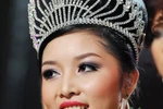 'Hoa hậu trả vương miện': Giữa khuya tôi cũng bị gọi đi tiếp khách