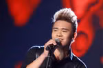 Vietnam Idol: Đông Hùng công khai tình cảm trên truyền hình
