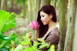 Còn 2 ngày để sở hữu chiếc áo dài của Hoa hậu biển Nguyễn Thị Loan