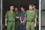 Rùng mình với thủ tục "chào buồng" tội phạm hiếp dâm trong trại giam