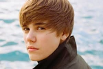Justin Bieber: 'Ngủ yên nhé, Whitney Houston'