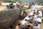 Sập bờ kè công trình: 4 người chết thảm, 2 người bị thương nặng