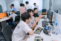 Trường đại học đầu tư mạnh cơ sở vật chất để nâng cao chất lượng đào tạo vi mạch bán dẫn