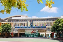 Trường TH Dịch Vọng B: Sĩ số vẫn quá tải, thu nhập bình quân cao nhất là 23 triệu/tháng