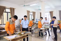 Chi tiết nhiệm vụ, tiêu chuẩn nghề nghiệp của giáo viên sơ cấp, giáo viên trung cấp hạng I, II, III