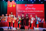 Trường ĐH Vinh trao bằng tiến sĩ, thạc sĩ, cử nhân, kỹ sư và chứng nhận kiểm định chất lượng CTĐT