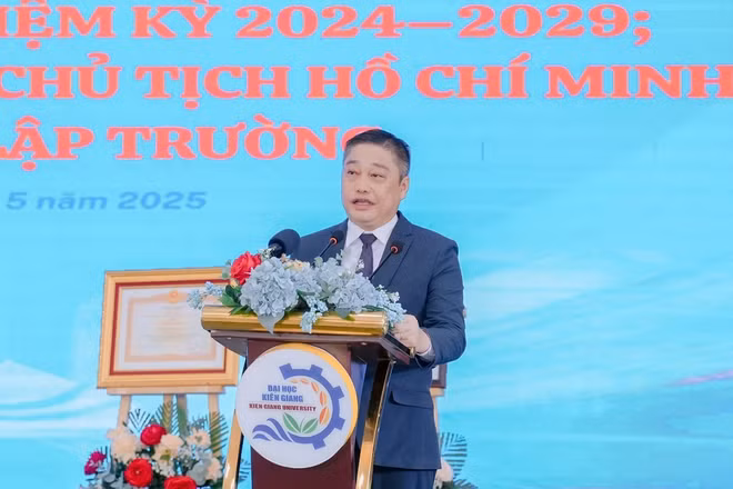 Hiệu trưởng Trường Đại học Kiên Giang chia sẻ chiến lược phát triển để đáp ứng đổi mới giáo dục