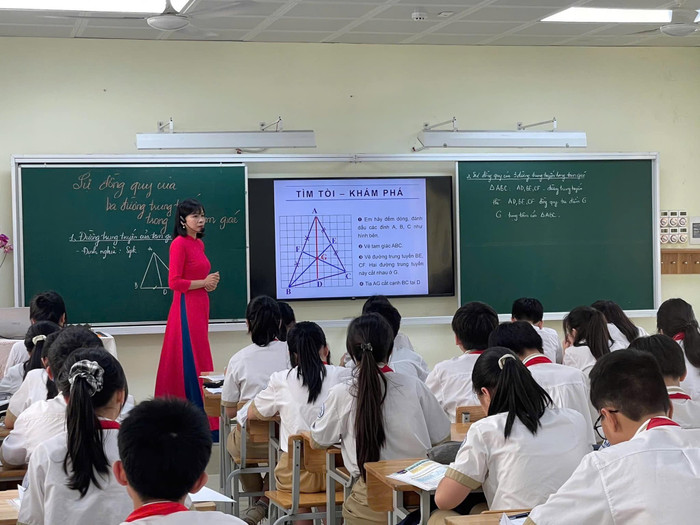 Một tiết học tại Trường Trung học cơ sở Thái Thịnh (phường Đống Đa, Hà Nội). Ảnh: website nhà trường 490715915-1121025389828460-1781108082856507660-n.jpg