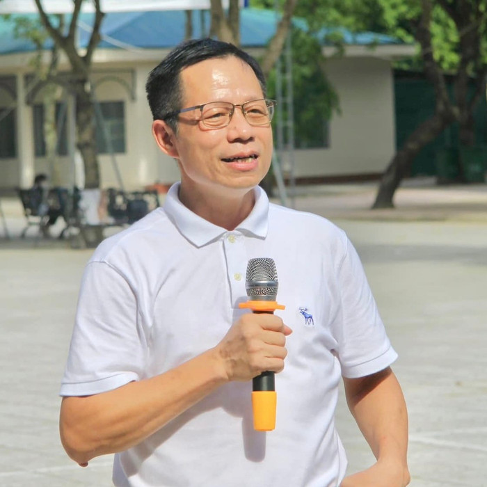Tiến sĩ Đinh Ngọc Thăng - Hiệu trưởng Trường Khoa học Xã hội và Nhân văn, Trường Đại học Vinh 480860467-653060173785769-6032233254713697707-n.jpg