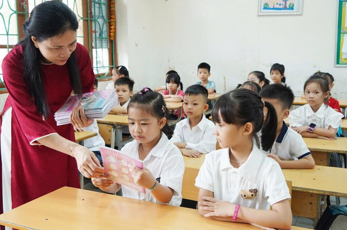 Trường Tiểu học Phố Mới (phường Quế Võ, tỉnh Bắc Ninh) đón học sinh khối lớp 1. Ảnh: website nhà trường z6946432279993-9d88e654f9e4bb685321e789fba5cc8b.jpg