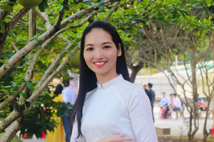 Cô Đinh Thị Quỳnh Liên - giáo viên bộ môn Toán, Trường Trung học phổ thông Chuyên Lào Cai. Ảnh: website nhà trường 483943809-1051117653719743-6226777416127393778-n.jpg