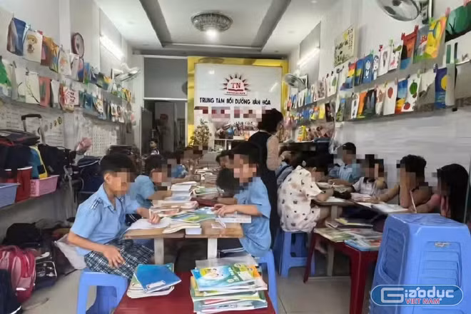 TPHCM: Nhiều trường, phường chưa công khai đường dây nóng nhận phản ánh lạm thu, dạy thêm 
