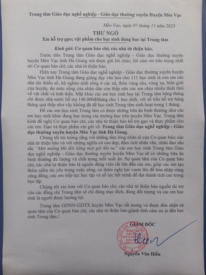 Thầy Hiền gửi Thư ngỏ đến các cơ quan đơn vị và mạnh thường quân. (Ảnh: NT) Thầy Hiền gửi Thư ngỏ đến các cơ quan đơn vị và mạnh thường quân. (Ảnh: NT)