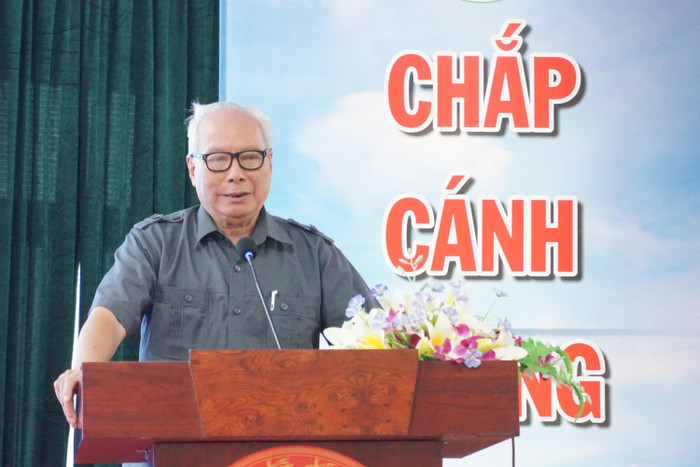 Tiến sĩ Lê Viết Khuyến chia sẻ tại buổi lễ ra mắt Câu lạc bộ. (Ảnh: Nguyên Phương)