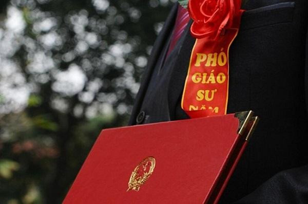 Hội đồng Giáo sư Nhà nước nhiệm kỳ 2018 - 2023 đã tổ chức phiên họp lần thứ VIII để xét công nhận đạt tiêu chuẩn chức danh giáo sư, phó giáo sư năm 2021. (Ảnh minh họa)