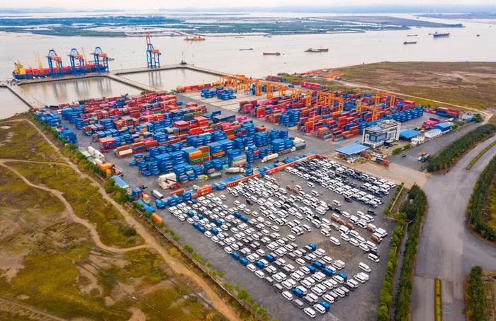 Sản lượng hàng hóa thông qua cảng Hải Phòng 9 tháng đầu năm ước đạt 106,32 triệu tấn, tăng 8,03% so với cùng kỳ, bằng 66,87% kế hoạch. (Ảnh: Cổng thông tin điện tử Thành phố Hải Phòng)