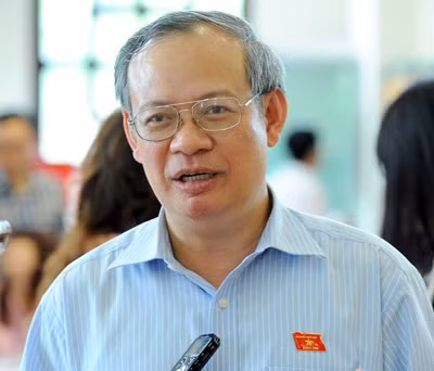 Ông nghị Hoàng Hữu Phước tiếp tục bêu xấu Nhà sử học Dương Trung Quốc ảnh 2