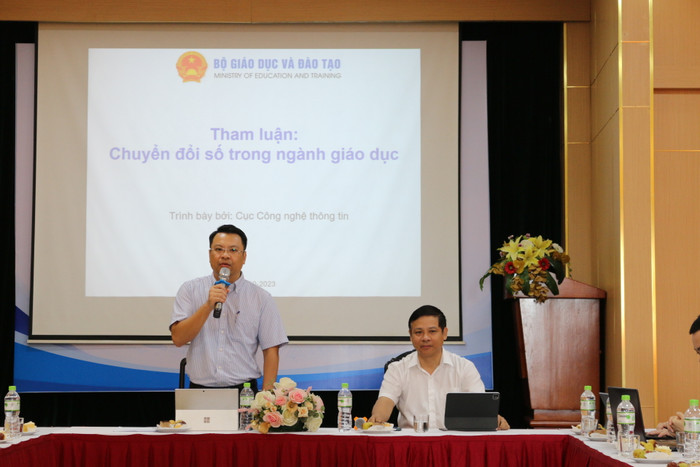 Chương trình được tổ chức nhằm chia sẻ các thông tin về công tác chuyển đổi số của Bộ Giáo dục và Đào tạo. Chương trình được tổ chức nhằm chia sẻ các thông tin về công tác chuyển đổi số của Bộ Giáo dục và Đào tạo.