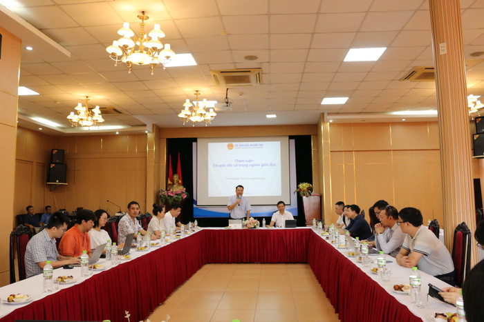 Chương trình Chia sẻ các thông tin về công tác chuyển đổi số của Bộ Giáo dục và Đào tạo. Ảnh: PM Chương trình Chia sẻ các thông tin về công tác chuyển đổi số của Bộ Giáo dục và Đào tạo. Ảnh: PM