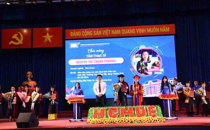 Có 185 học viên tốt nghiệp thạc sĩ tại Trường Đại học Sư phạm Hồ Chí Minh năm 2023. Ảnh: NTCC