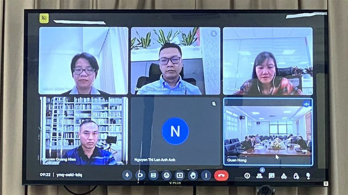 Công ty Trách nhiệm hữu hạn HITACHI Energy Việt Nam làm việc với Trường Đại học Điện lực.