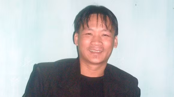 Danh sách các “đàn em” bước theo vết xe đổ của Thanh Tuấn có rất nhiều. Đa số sau khi dính vào ma tuý đều “thân tàn ma dại” và bị CLB SLNA thanh lý hợp đồng.