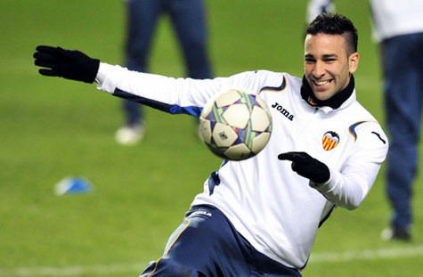 Adil Rami đang là món hàng hot ở kỳ chuyển nhượng mùa Đông Adil Rami đang là món hàng hot ở kỳ chuyển nhượng mùa Đông