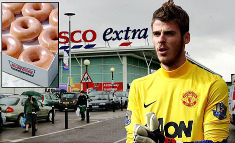 De Gea khổ sở chỉ vì 1 chiếc bánh De Gea khổ sở chỉ vì 1 chiếc bánh