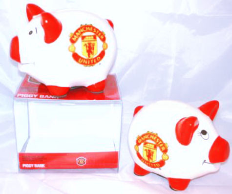 Man Utd ngày một giàu lên nhờ những bản hợp đồng tài trợ