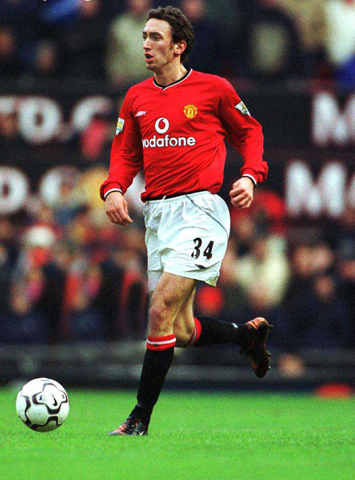 13. Jonathan Greening. 3 năm ở Old Trafford, Greening chỉ như cậu bé học việc chứ không phải người đá dự bị cho Beckham như điều Sir Alex hy vọng khi chi 2 triệu bảng đưa Greening về. Cũng may là tiền vệ này vẫn có thể trở thành ngôi sao tại những CLB làng nhàng như Middlesbrough hay West Brom. 13. Jonathan Greening. 3 năm ở Old Trafford, Greening chỉ như cậu bé học việc chứ không phải người đá dự bị cho Beckham như điều Sir Alex hy vọng khi chi 2 triệu bảng đưa Greening về. Cũng may là tiền vệ này vẫn có thể trở thành ngôi sao tại những CLB làng nhàng như Middlesbrough hay West Brom.